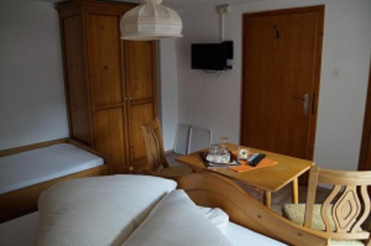 Gasthof Zur Einkehr Sankt Leonhard im Pitztal Exterior foto